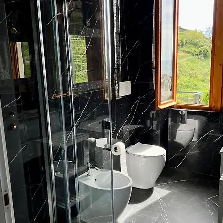 Paradiso Aparthotel 3*