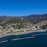 Paradiso Apartahotel Moneglia